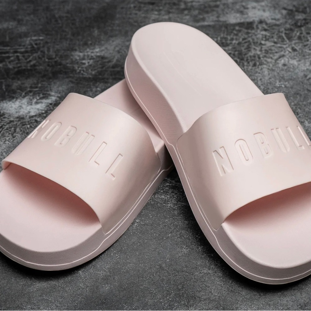 NOBULL BLUSH SLIDES